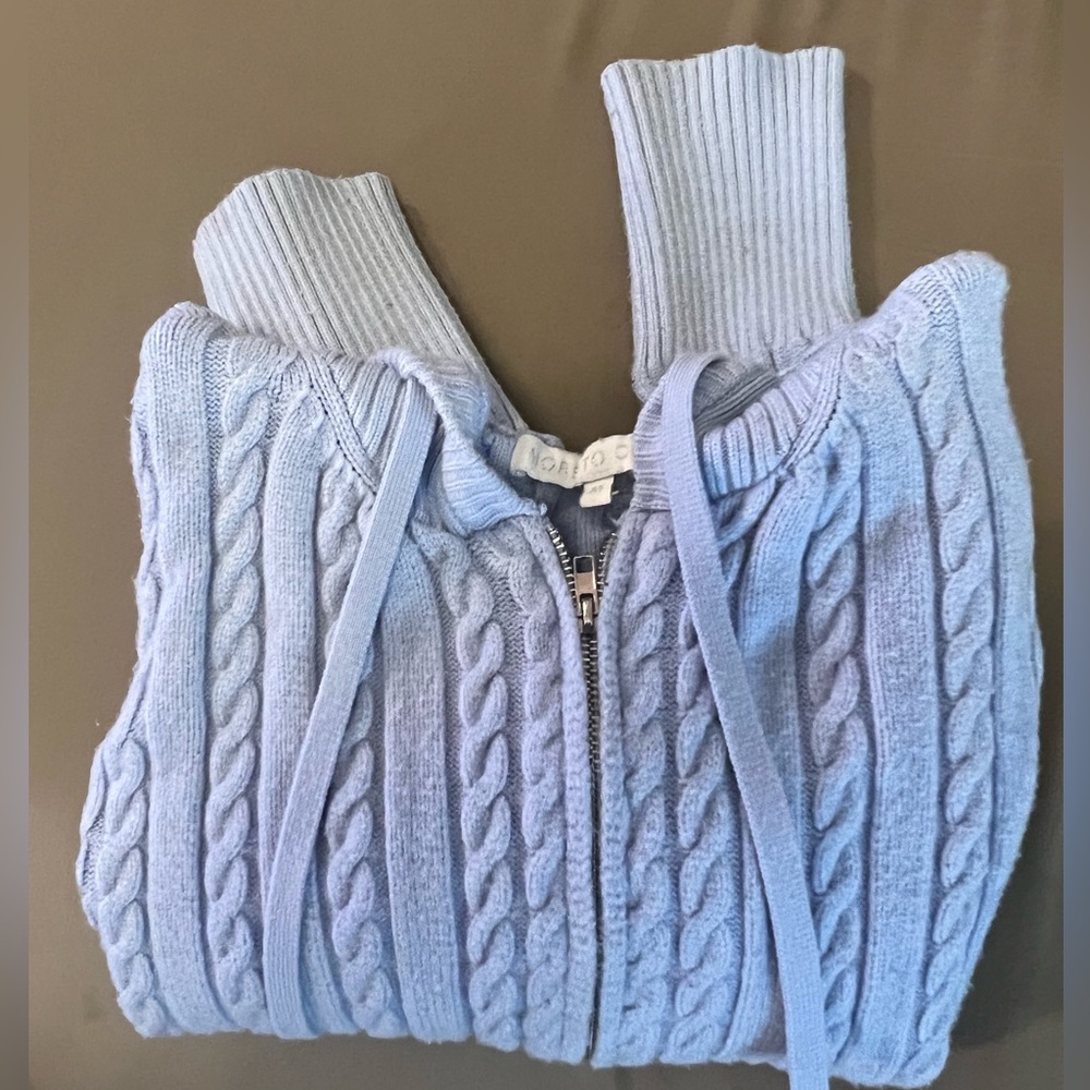 Maren Zip Up Sweater in Light Blue
Size M
REVOLVE - MORE TO COME
Light Blue
$68